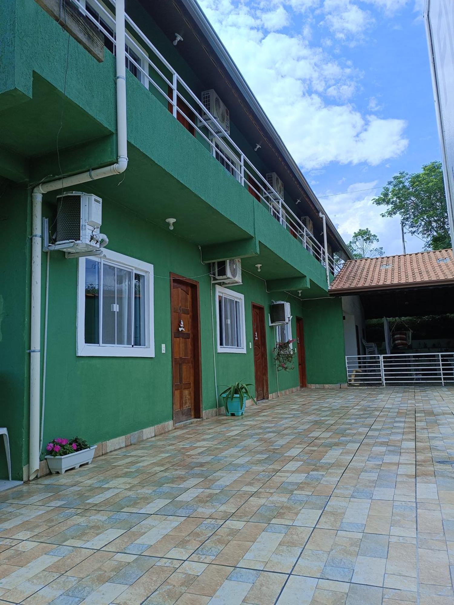 Flats 2 Locacao Penedo Rj *